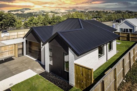 Photo of property in 6 Pipipi Lane, Halswell, Christchurch, 8025