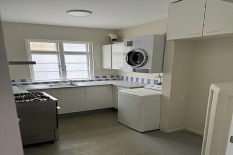 Photo of property in 20b Portland Crescent, Thorndon, Wellington, 6011