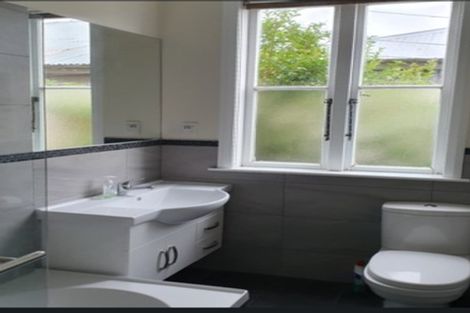 Photo of property in 64 Central Terrace, Kelburn, Wellington, 6012