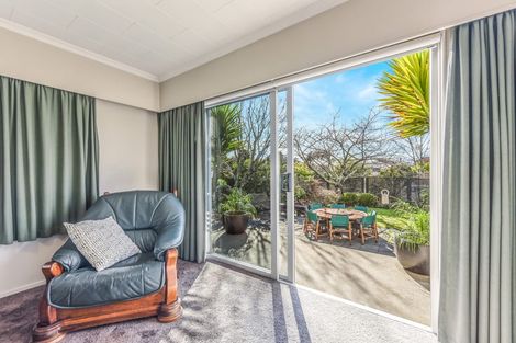 Photo of property in 2 Coach Place, Brightwater, 7022