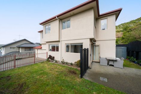 Photo of property in 50 Erlestoke Crescent, Churton Park, Wellington, 6037