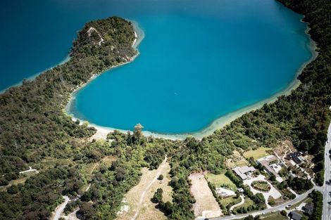 Photo of property in 8 Fishermans Lane, Mount Creighton, Queenstown, 9371