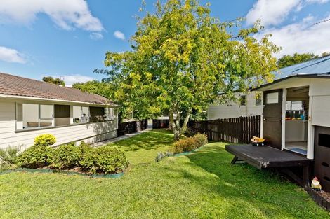 Photo of property in 7 Celina Place, Browns Bay, Auckland, 0630