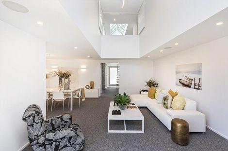 Photo of property in 17 Helmores Lane, Merivale, Christchurch, 8014