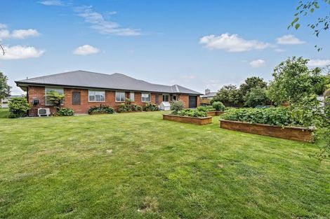 Photo of property in 47 Burnham School Road, Rolleston, 7614