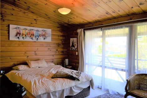 Photo of property in 1a Yeo Place, Taradale, Napier, 4112