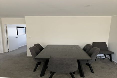Photo of property in The Haven, 15/120 Beach Haven Road, Beach Haven, Auckland, 0626