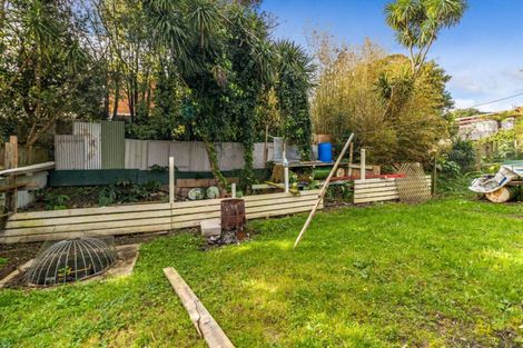 Photo of property in 21 Routley Drive, Glen Eden, Auckland, 0602