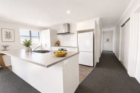 Photo of property in 16 Higgins Street, Woodend, 7610