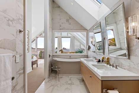 Photo of property in 153 Main Road, Moncks Bay, Christchurch, 8081