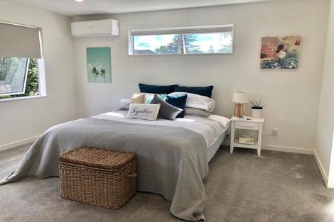 Photo of property in 5 Gladfield Lane, Te Atatu Peninsula, Auckland, 0610