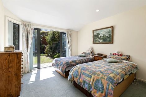 Photo of property in 8/8 Tobago Place, Sunnynook, Auckland, 0620