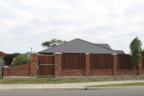 Photo of property in 159 Courtenay Drive, Kaiapoi, 7630