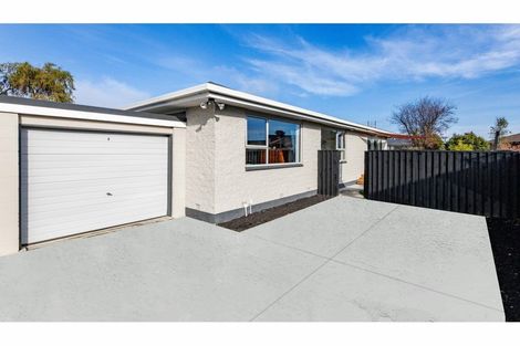 Photo of property in 2/19 Rookwood Avenue, New Brighton, Christchurch, 8083