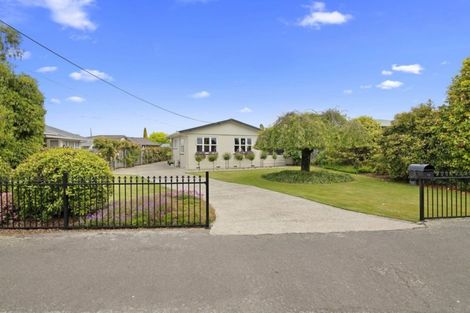Photo of property in 12 Woodland Avenue, Motueka, 7120