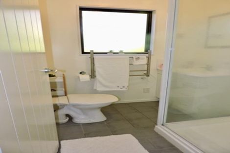 Photo of property in 10 Pigeonwood Lane, Woodridge, Wellington, 6037