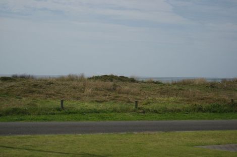 Photo of property in 96 Broadway Road, Waihi Beach, 3611