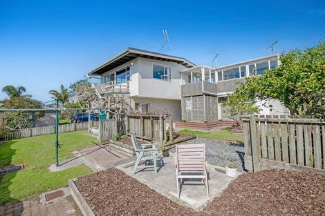 Photo of property in 26 Kawau View Road, Snells Beach, 0920