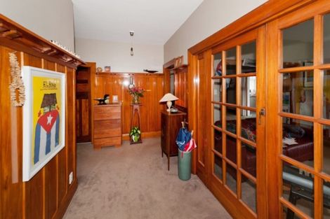 Photo of property in 60 Martin Avenue, Beckenham, Christchurch, 8023