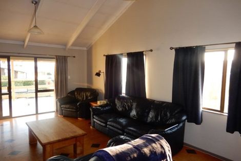 Photo of property in 2 Kitchener Place, Putaruru, 3411