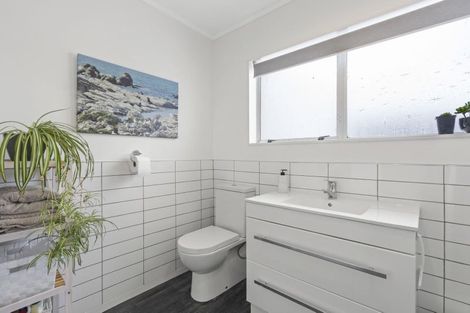 Photo of property in 3/30 Stokes Valley Road, Stokes Valley, Lower Hutt, 5019