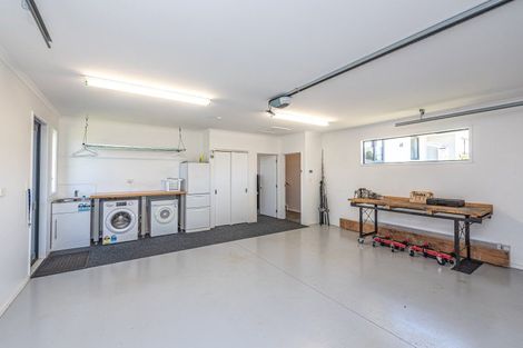 Photo of property in 12 Windsor Terrace, Durie Hill, Whanganui, 4500