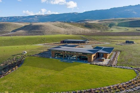 Photo of property in 875b Luggate-cromwell Road, Mount Pisa, Cromwell, 9383