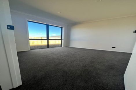 Photo of property in 1 Te Rata Boulevard, Karaka, 2124