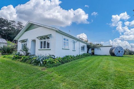 Photo of property in 130 Omata Road, Pahiatua, 4988