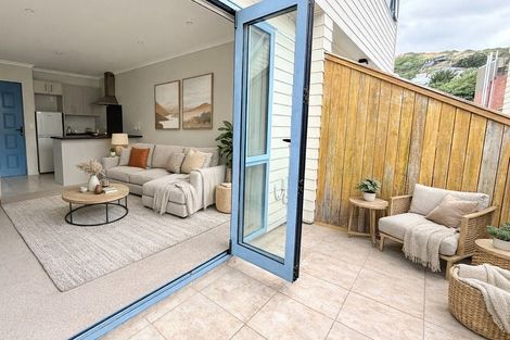 Photo of property in 4/129 The Parade, Island Bay, Wellington, 6023