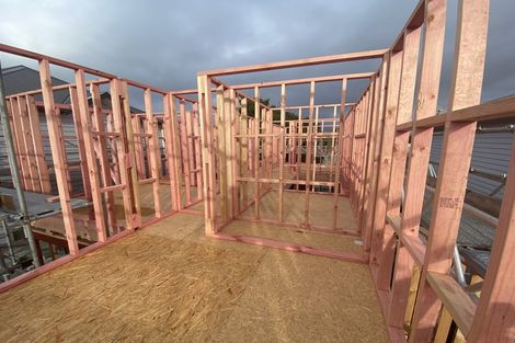 Photo of property in 25 Stitchbird Crescent, Papakura, 2110