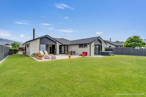 Photo of property in 56 Perriam Place, Mount Pisa, Cromwell, 9383
