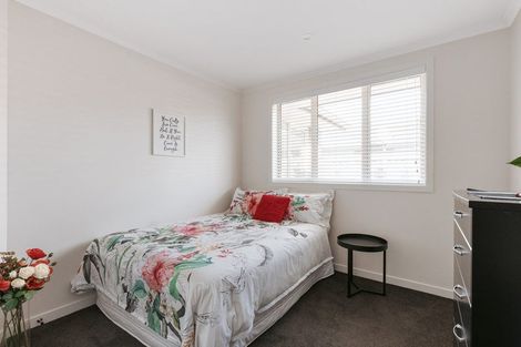 Photo of property in Waterview Estate, 34/4 Greystone Place, Omokoroa, 3114