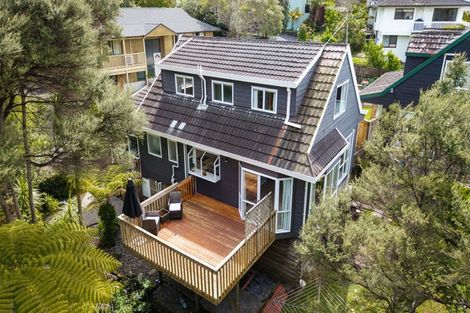 Photo of property in 2/30 Lagoon Way, West Harbour, Auckland, 0618