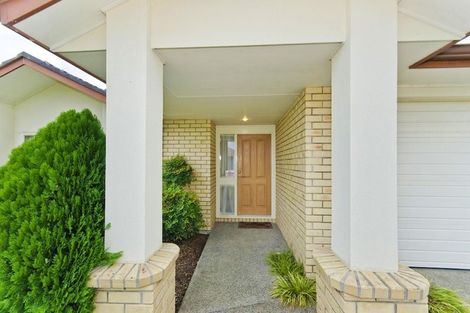 Photo of property in 47 Turnberry Drive, Wattle Downs, Auckland, 2103