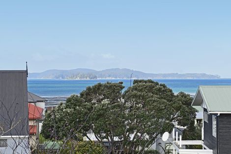 Photo of property in 9 Hinemoa Place, Snells Beach, 0920