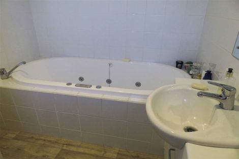 Photo of property in 4 Craig Street, Waikiwi, Invercargill, 9810