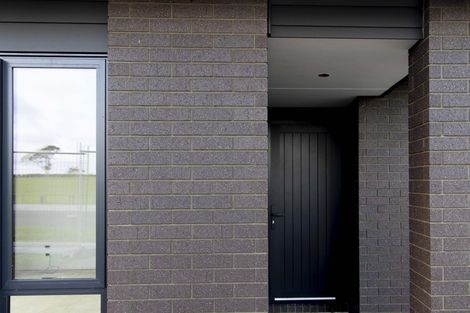 Photo of property in 12 Booker Drive, Tuakau, 2121