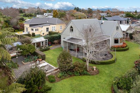 Photo of property in 5 Bosworth Street, Egmont Village, 4372