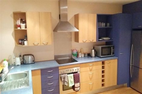 Photo of property in Stadium Garden Flats, 213/107 Thorndon Quay, Pipitea, Wellington, 6011