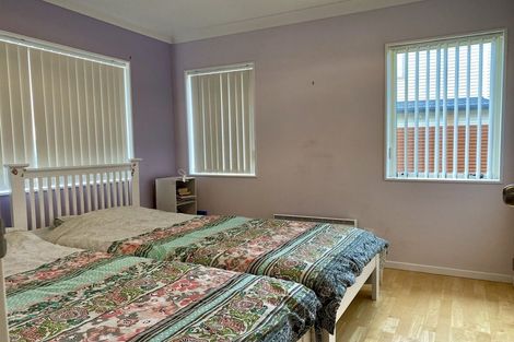 Photo of property in 41 Erlestoke Crescent, Churton Park, Wellington, 6037