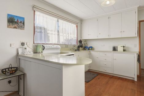 Photo of property in 11 Bell Crescent, Concord, Dunedin, 9018