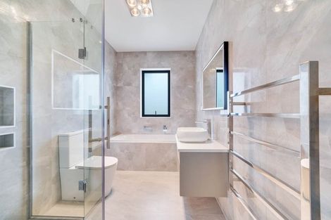 Photo of property in 16 Viv Green Place, Pokeno, 2402