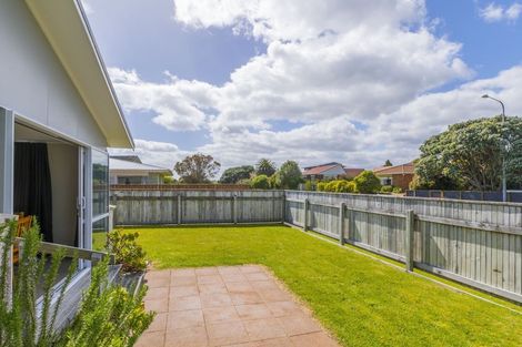 Photo of property in 26 Teoti Street, Paraparaumu Beach, Paraparaumu, 5032