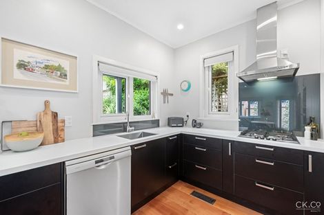 Photo of property in 67 Norton Park Avenue, Fairfield, Lower Hutt, 5011