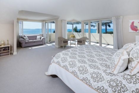 Photo of property in 15 Island View Terrace, Cockle Bay, Auckland, 2014