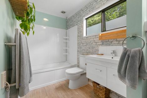 Photo of property in 52 Jacksons Road, Koputaroa, Levin, 5575