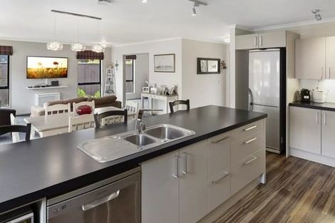 Photo of property in 40 Sunningdale Drive, Stoke, Nelson, 7011