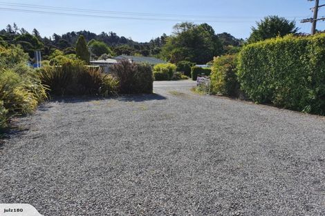Photo of property in 30 Driving Creek Road, Coromandel, 3506