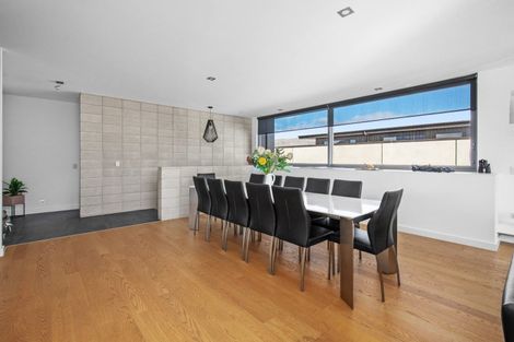 Photo of property in 8 Silverstone Drive, Cromwell, 9384